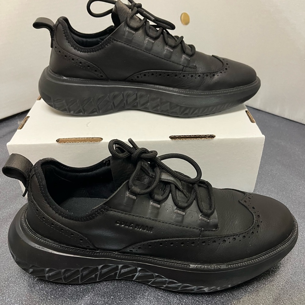 Cole Haan Black Leather Lace-Up Oxfords